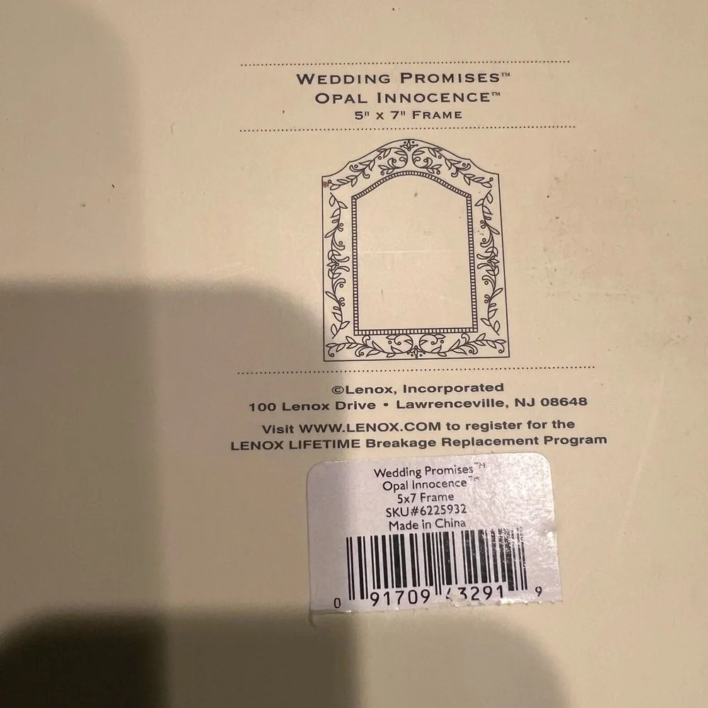 Lenox frame - Picture 3 of 4